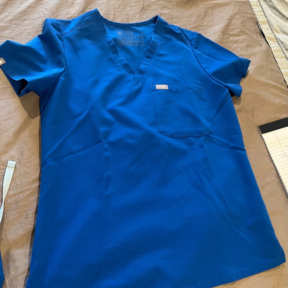 Figs Women's Blue Scrub Top